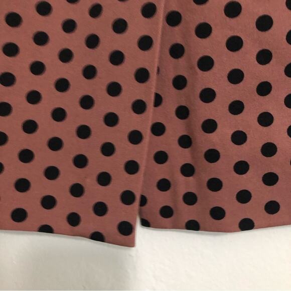 Ann Taylor Loft Mauve and Black Polka Dot Knee Length Pencil Skirt - Picture 4 of 5
